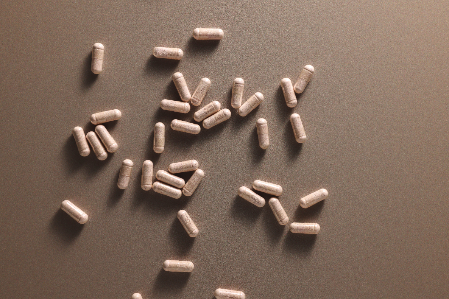 Xyngular Complete Probiotic was designed to play a key role in your everyday health. As your microbiome is essential to your digestive health, this Xyngular product assists with weight management, digestion, and your overall mood.